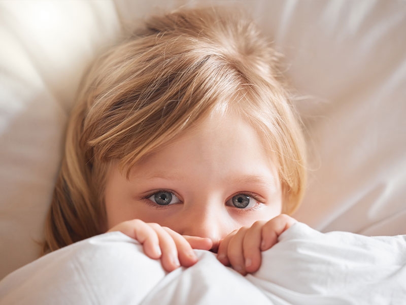 Enuresi notturna nei bambini: come affrontarla e gestirla con serenità